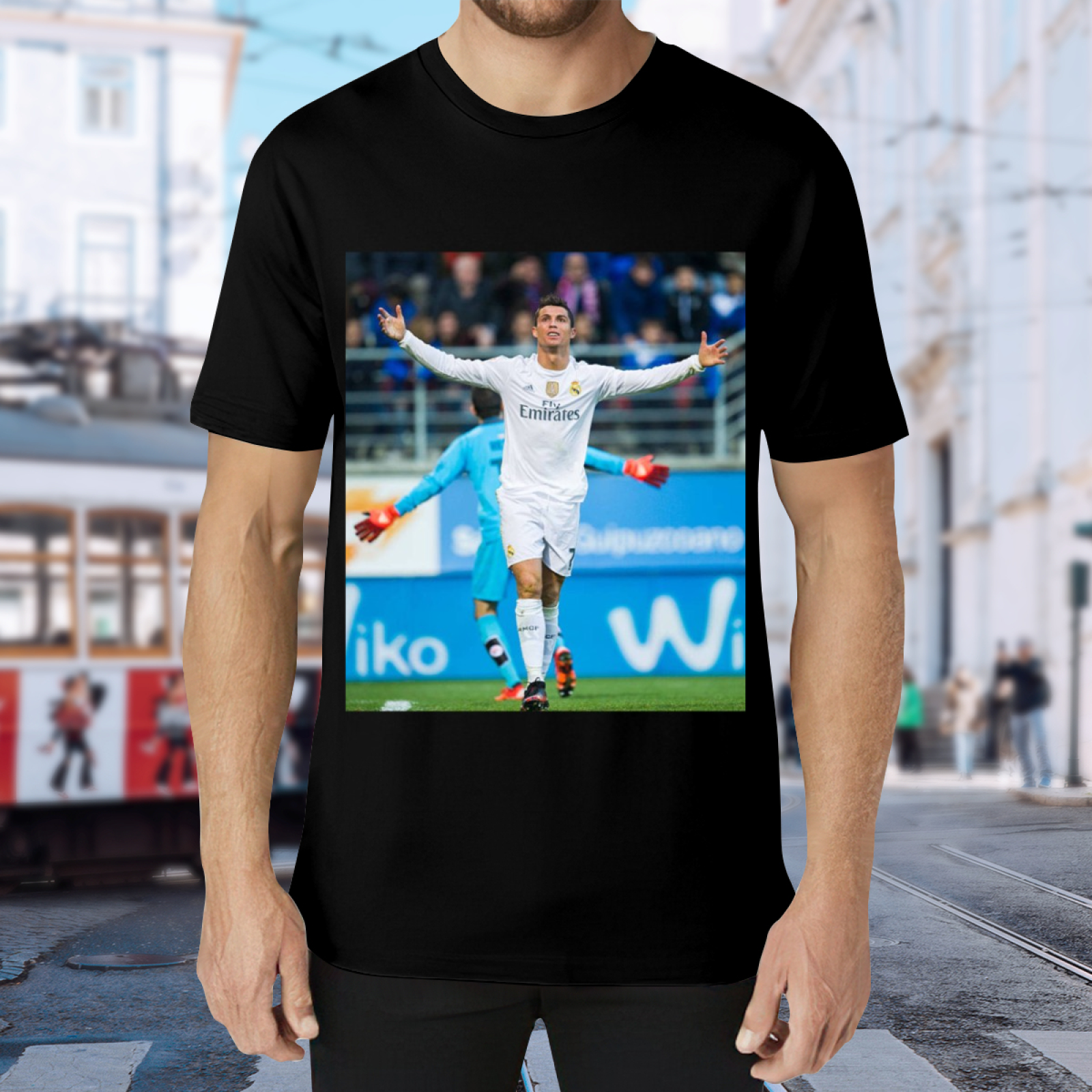 Striker Glory Tee Represent the Best of Soccer¡¯s Action