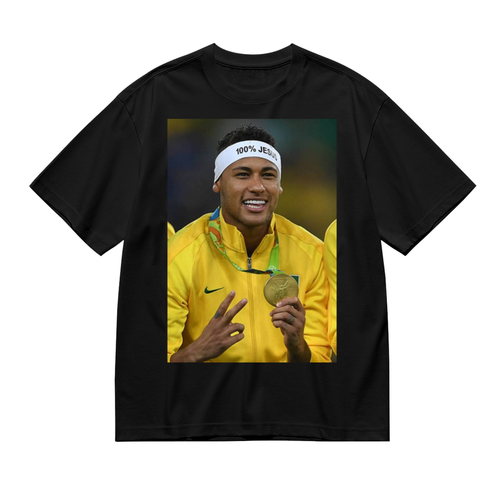 Iconic Football Tribute Tee For Fans Who Love the Game