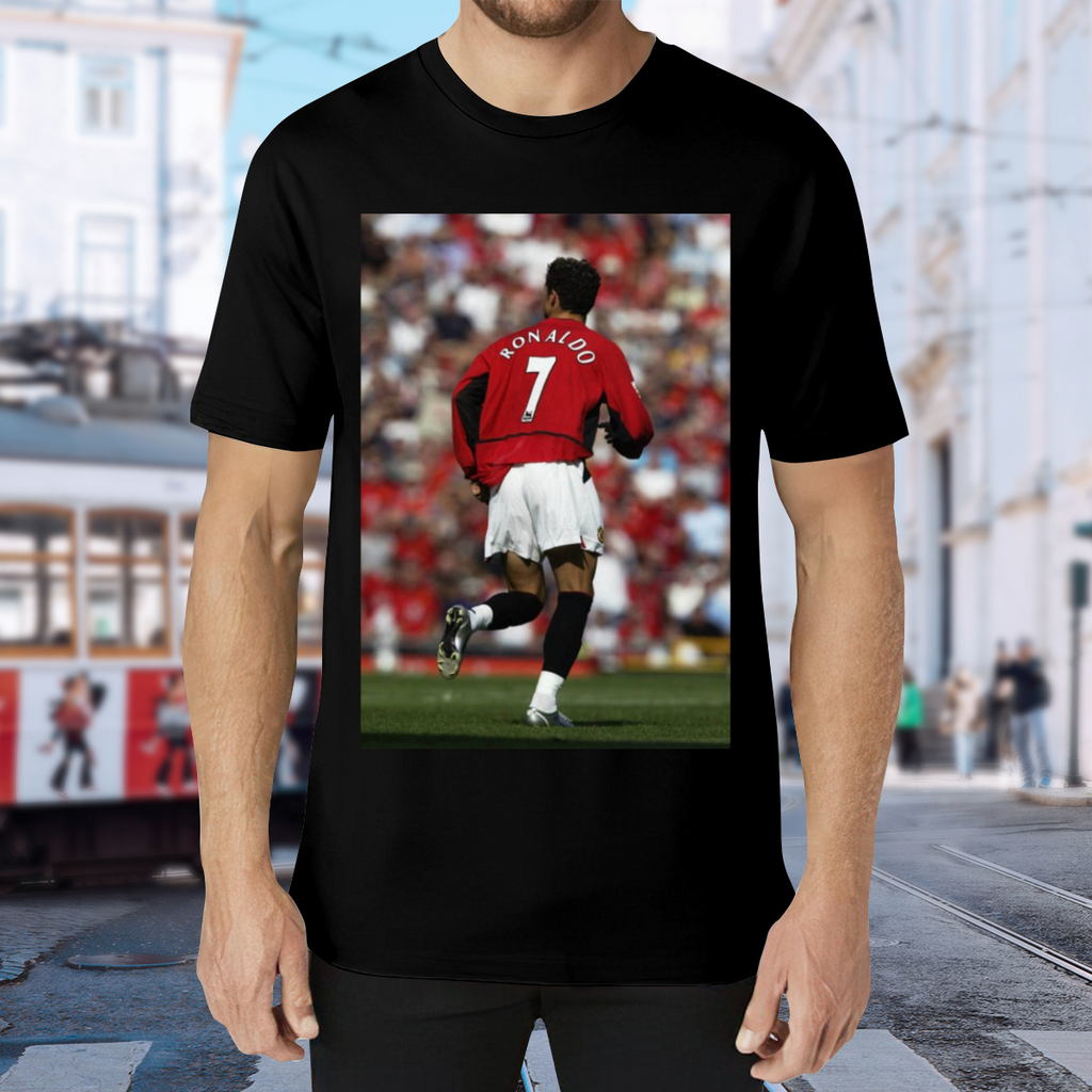 Fast-Paced Soccer Graphic T-Shirt ¨C For the Speed of the Game