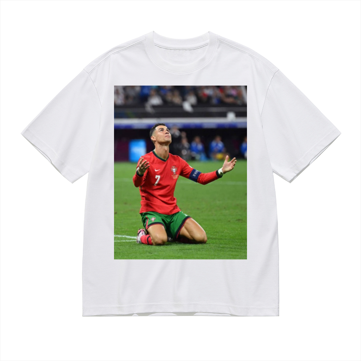 World-Class Football Graphic T-Shirt ¨C Ideal for Soccer Lovers