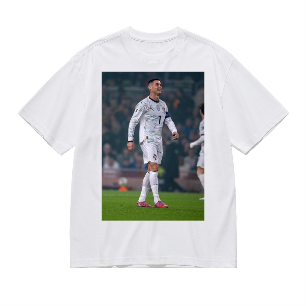 Striker¡¯s Victory Tee Perfect for Passionate Soccer Fans