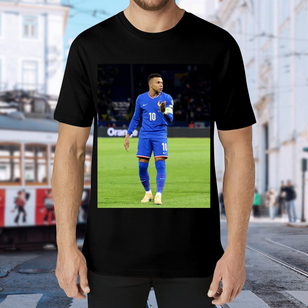 Football Star Iconic Tee Celebrate Football¡¯s Best Moments
