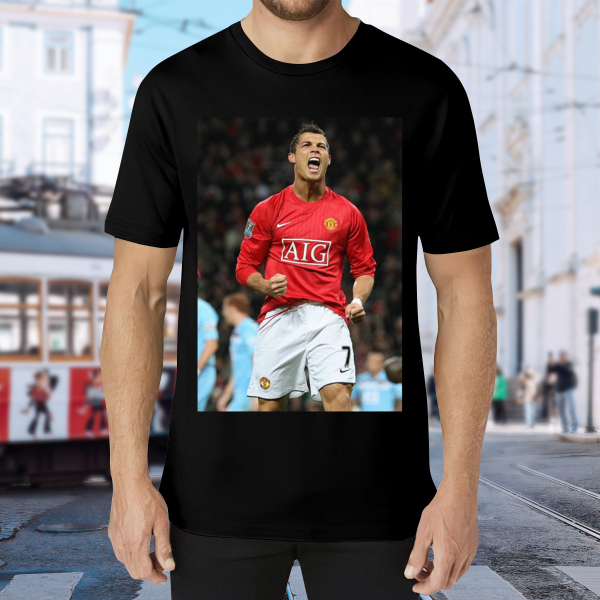 Striking Soccer Graphic T-Shirt ¨C Celebrate Football¡¯s Best Moments
