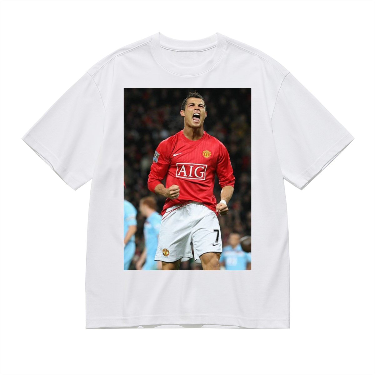 Striking Soccer Graphic T-Shirt ¨C Celebrate Football¡¯s Best Moments
