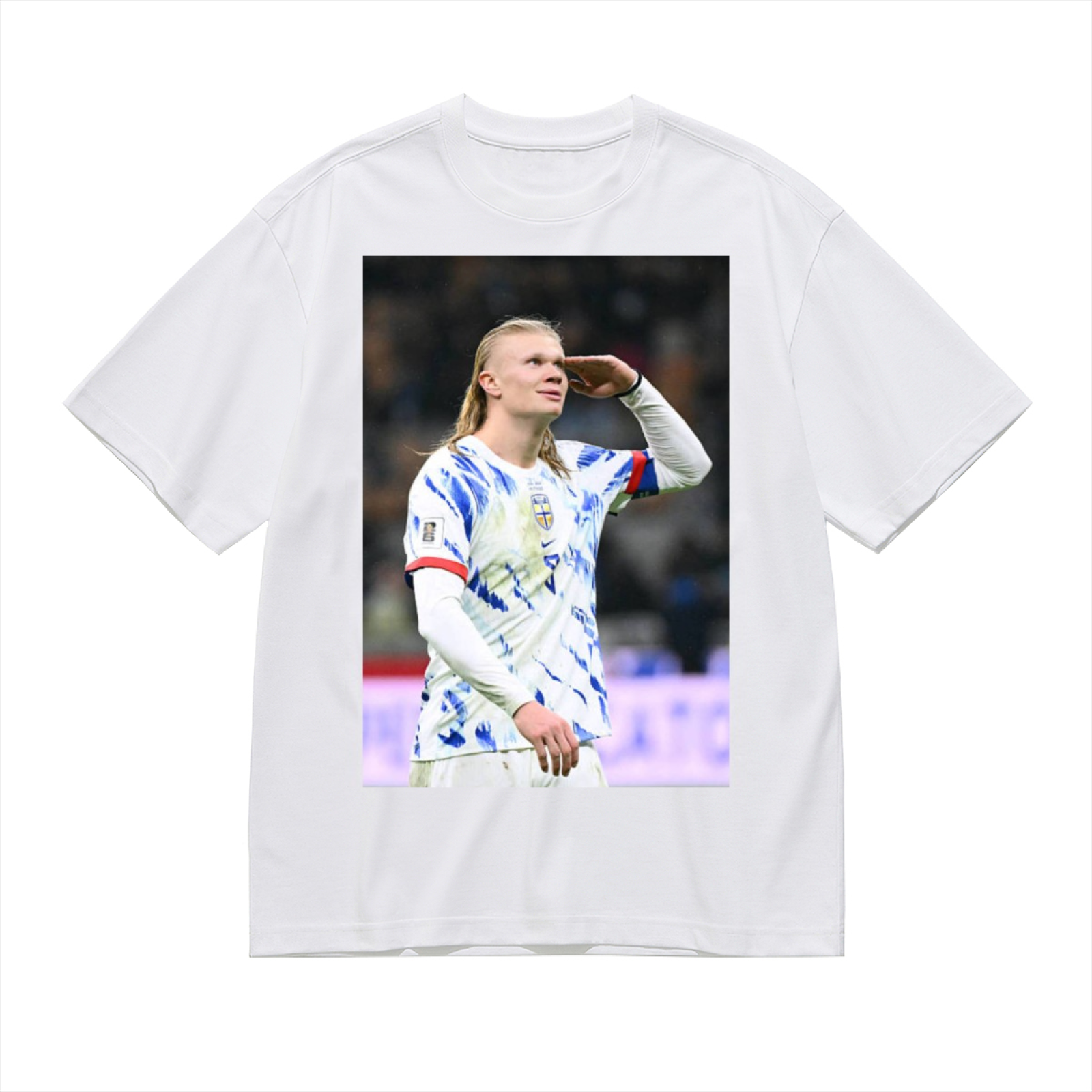 Striker¡¯s Glory Tee Represent the Power of Football