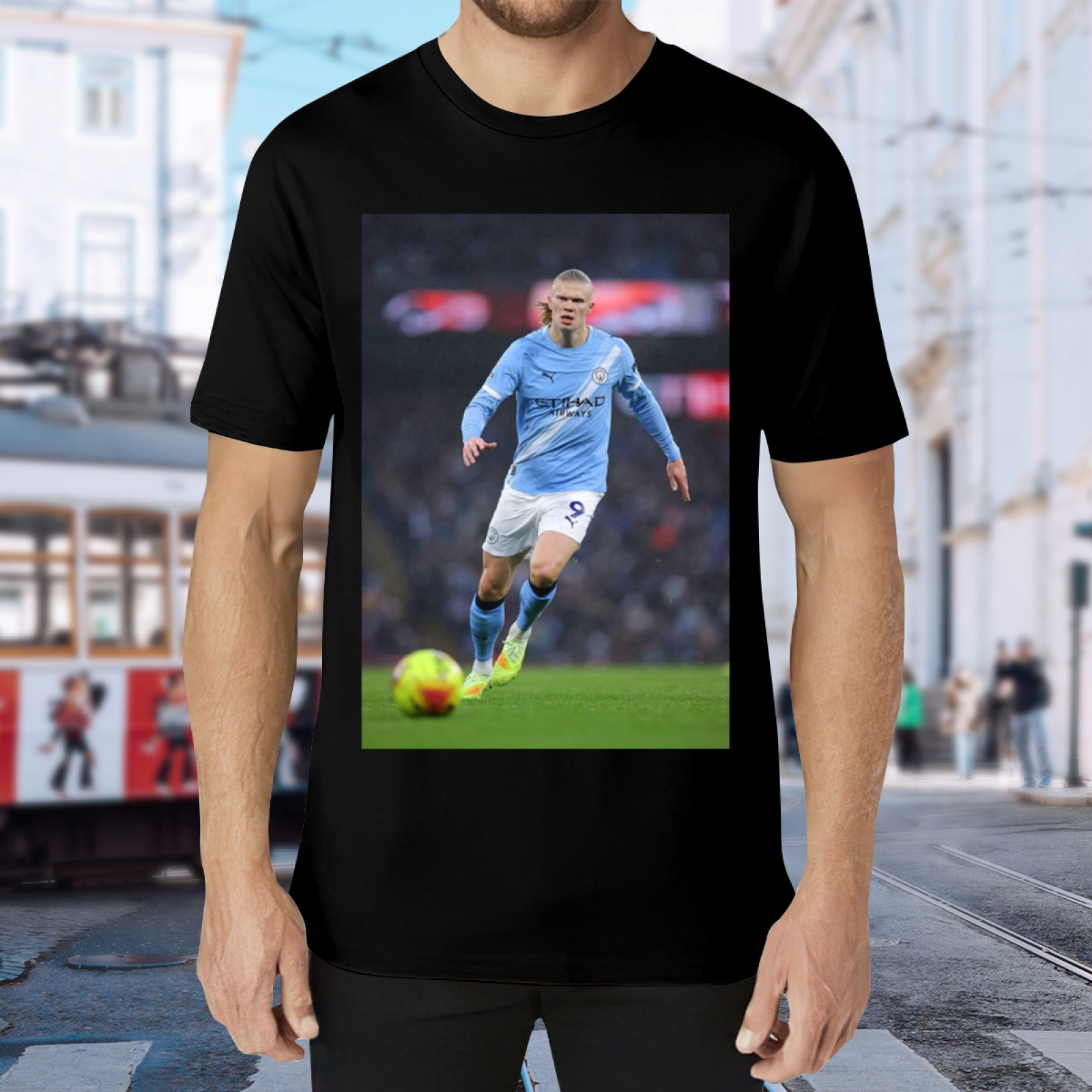 Striker¡¯s Legacy Tee Celebrate the Power of Football Heroes