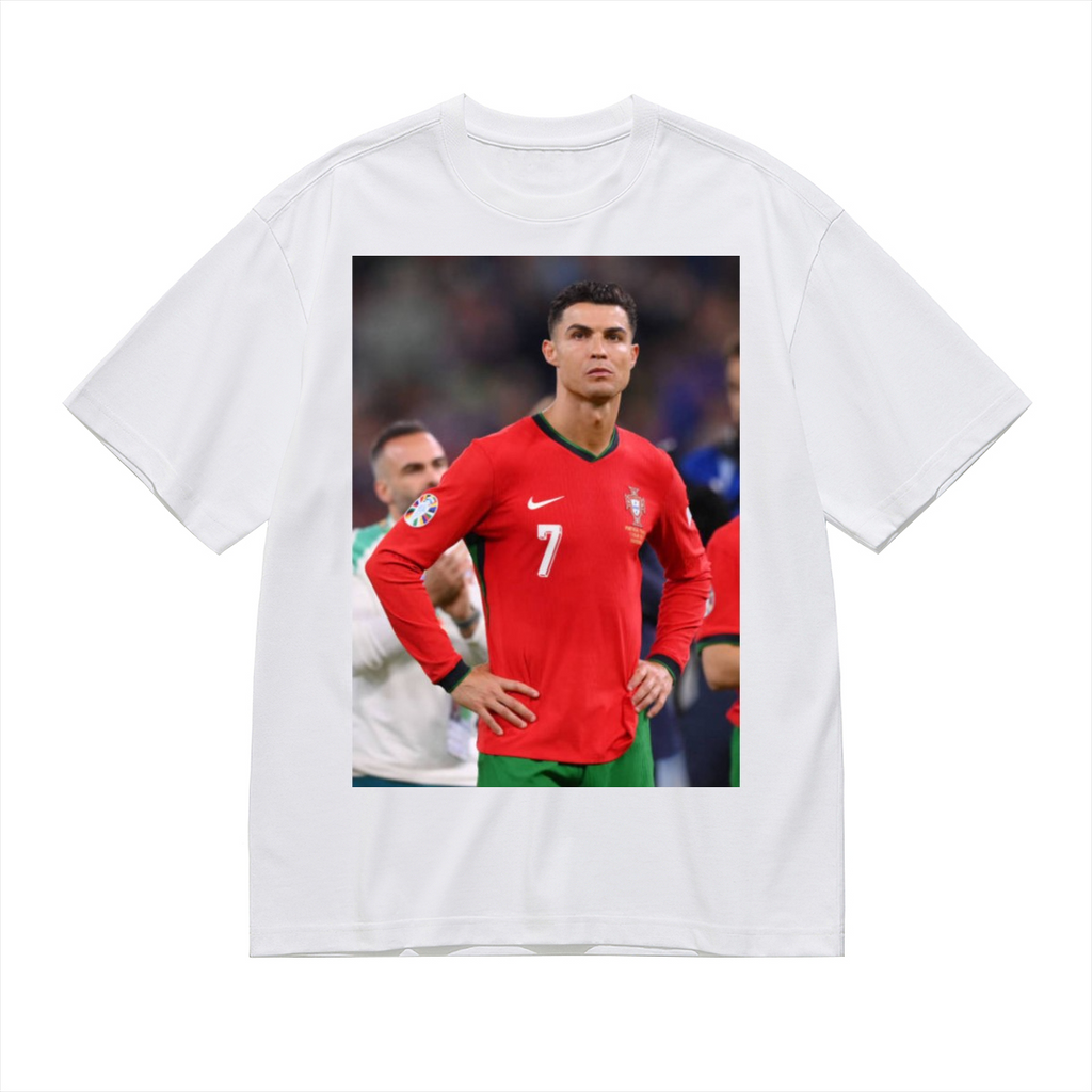 Dynamic Football Graphic T-Shirt ¨C Feel the Energy on the Field