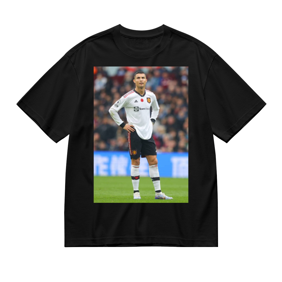 Dynamic Soccer Style Tee ¨C Perfect for Football Enthusiasts