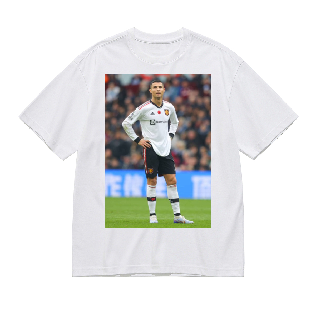 Dynamic Soccer Style Tee ¨C Perfect for Football Enthusiasts